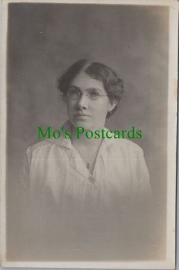 Ancestors Postcard - Portrait of a Young Lady Wearing Glasses SW11066