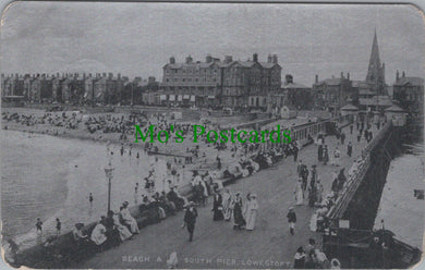 Suffolk Postcard - Lowestoft Beach and South Pier   DC939