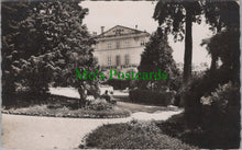 Load image into Gallery viewer, France Postcard - Grasse, Cite Des Parfums Jardin Public SW12767
