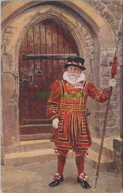 Military Postcard - A Yeoman Warder of The Tower of London SW12908