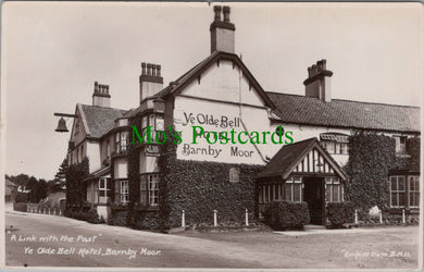 Nottinghamshire Postcard - Barnby Moor, Ye Olde Bell Hotel  SW13458