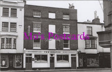 Load image into Gallery viewer, Hampshire Postcard - The Grapes, 41 Oxford Street, Southampton SW14509
