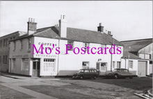 Load image into Gallery viewer, Hampshire Postcard - Coopers Arms, William Street, Southampton   SW14647
