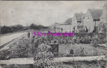 Load image into Gallery viewer, Hertfordshire Postcard - Wilbury Road, Garden City, Letchworth HM667
