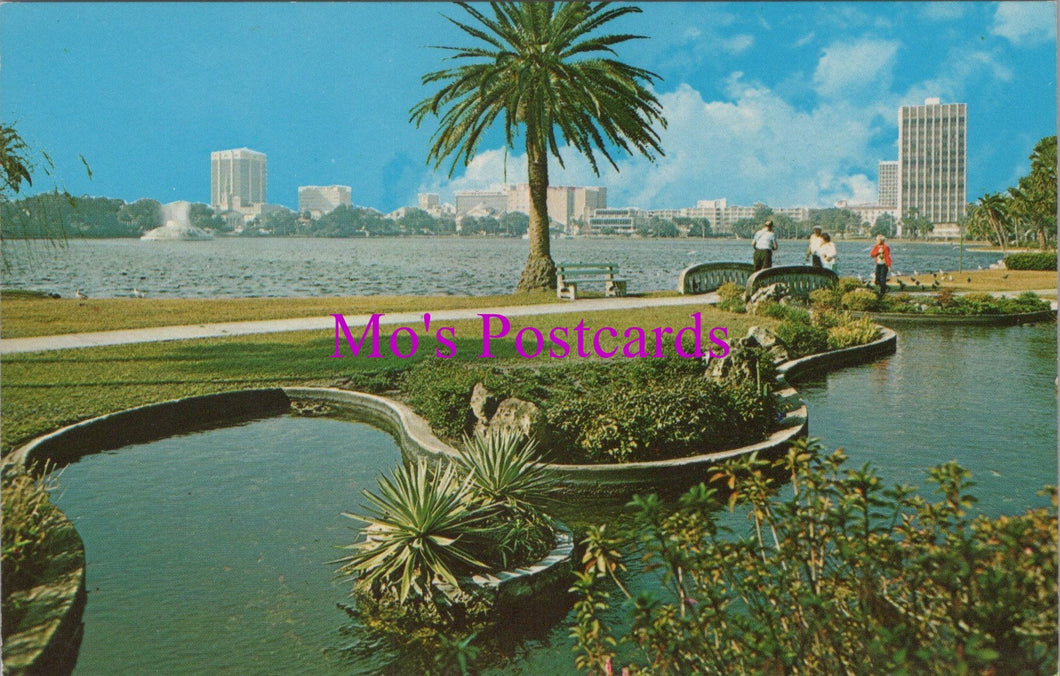 America Postcard - Lake Eola, Downtown Orlando, Florida  SW15648