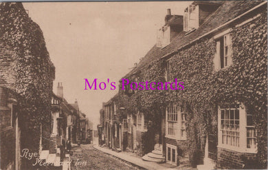 Sussex Postcard - Rye, The Mermaid Inn   HM437