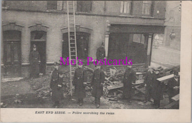 London Postcard - Stepney, East End Siege   HM548
