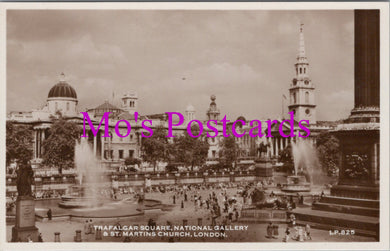London Postcard - Trafalgar Square and The National Gallery  HM338