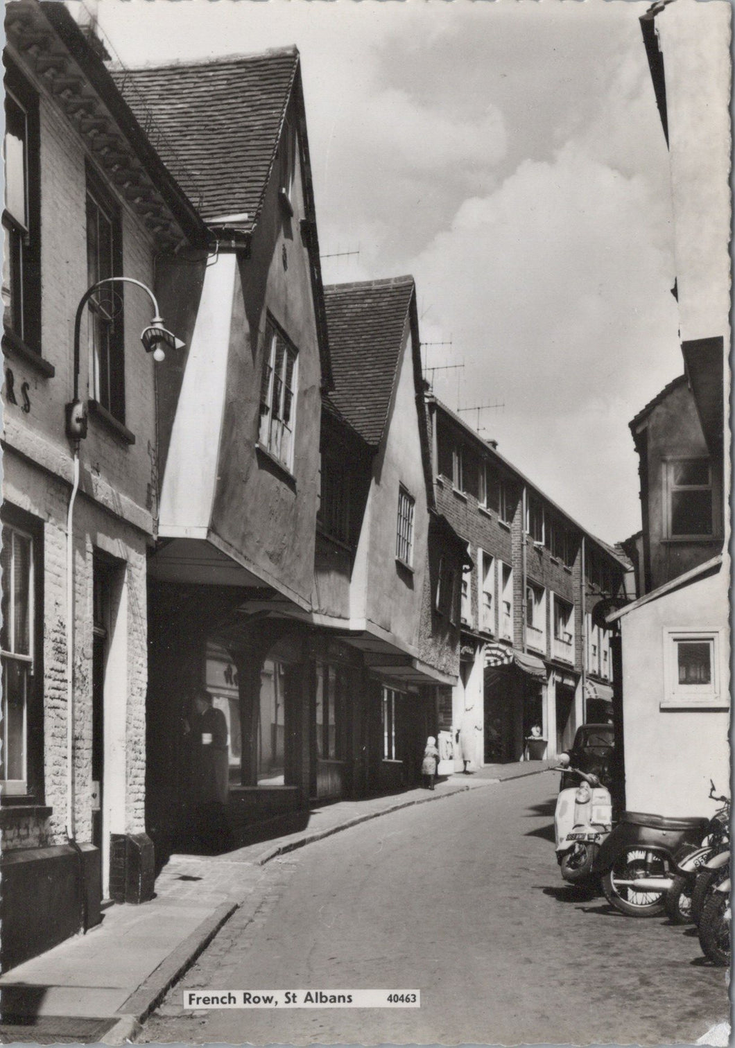 Hertfordshire Postcard - French Row, St Albans  SW15698