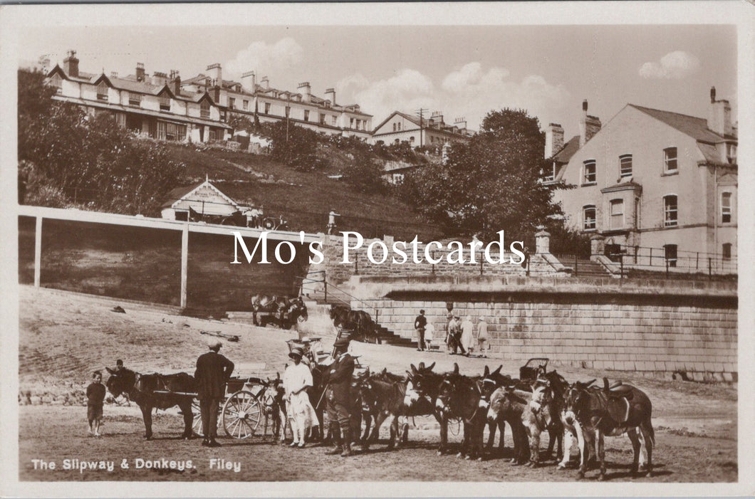 Yorkshire Postcard - Filey, The Slipway and Donkeys   SW15343