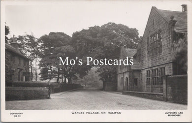 Yorkshire Postcard - Warley Village, Near Halifax   SW15545