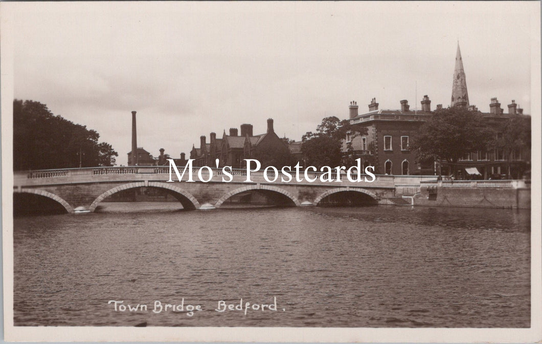 Bedfordshire Postcard - Town Bridge, Bedford   SW15866