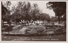 Load image into Gallery viewer, Bedfordshire Postcard - Floral Crest, Embankment Gardens, Bedford   SW15868
