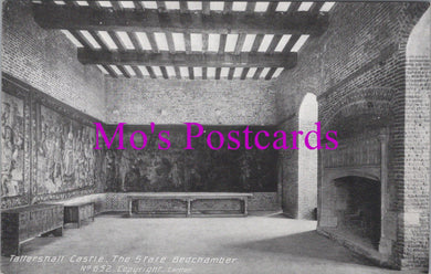 Lincolnshire Postcard - Tattershall Castle, The State Bedchamber  HM38