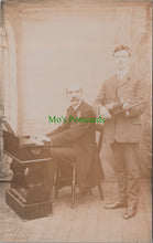 Load image into Gallery viewer, Musical Postcard - Musicians, An Organist and Violinist SW13780
