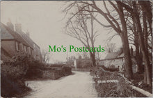 Load image into Gallery viewer, Kent Postcard - Cox Hill, Sheperdswell, Near Dover SW13977
