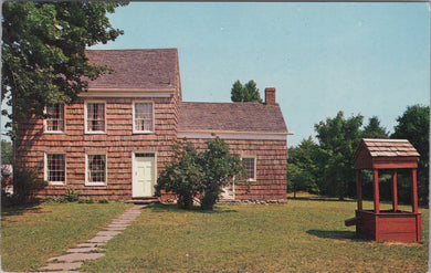 America Postcard - Walt Whitman's Homestead, Long Island  SW16539