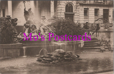 Gloucestershire Postcard - The Fountain, Cheltenham   SW14542