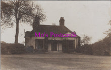 Load image into Gallery viewer, Worcestershire Postcard - Rectory Cottage, Stoke Bliss?  DZ3
