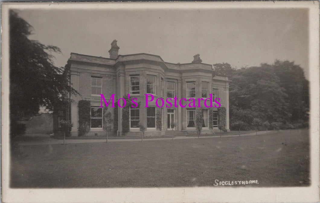 Yorkshire Postcard - Sigglesthorne Detached House  SW15108