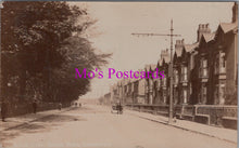 Load image into Gallery viewer, Yorkshire Postcard -Balby Road, Doncaster   SW15114
