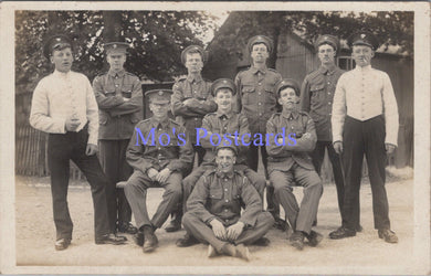 Military Postcard - Group of British Soldiers. Fusiliers? DZ98