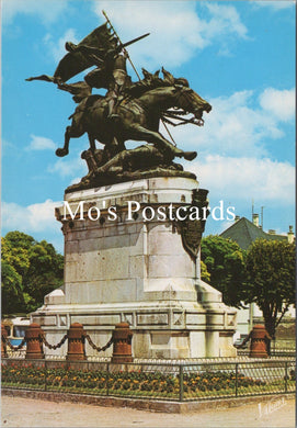 France Postcard - Jeanne D'Arc Statue, Chinon, Indre-Et-Loire  SW1681