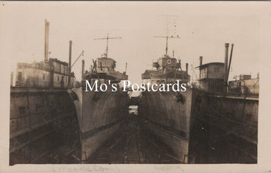 Naval Shipping Postcard - H.M.S. Velox and H.M.S.Woolston SW16735