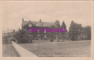 Bedfordshire Postcard - Dunstable School, Ashton Lodge SW15977