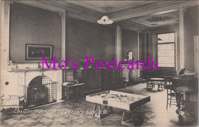 London Postcard - Challoner School, 72 Queen's Gate  SW15309