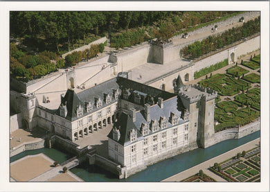 France Postcard - Aerial View of The Château de Villandry  SW15938