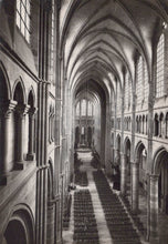 Load image into Gallery viewer, France Postcard - The Cathedral, Soissons, Aisne VT592
