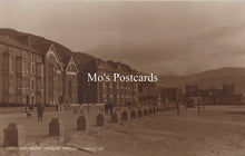 Load image into Gallery viewer, Wales Postcard - Barmouth, Marine Parade  SW19133
