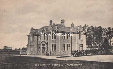 Wiltshire Postcard - Secondary School, Malmesbury  SW19157