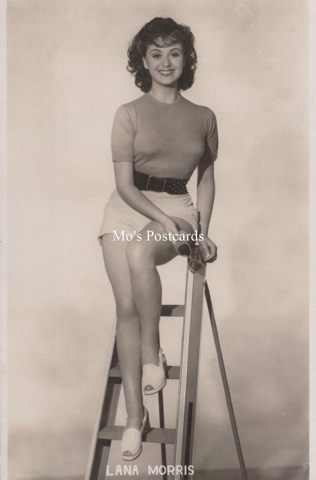 Theatrical Postcard - Lana Morris, British Film Actress SW19197