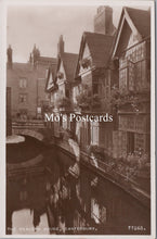 Load image into Gallery viewer, Kent Postcard - Canterbury, The Weavers House  SW17196
