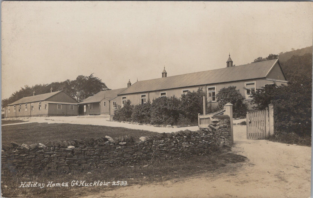 Derbyshire Postcard - Great Hucklow Village Holiday Homes  BH2133