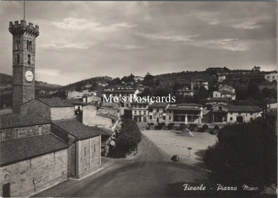 Italy Postcard - Fiesole, Piazza  Mino SX407