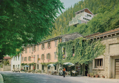 Italy Postcard - Passo Del Furlo, Hotel 