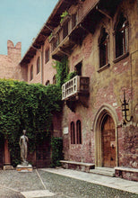 Load image into Gallery viewer, Italy Postcard - Verona, Balcon of Giulietta   SW18957
