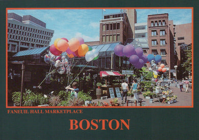 America Postcard - Quincy Market, Boston, Massachusetts  SW18962