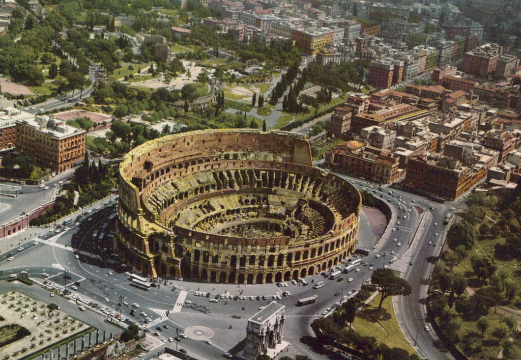 Italy Postcard - Roma, Rome, View and Colosseum  SW19029
