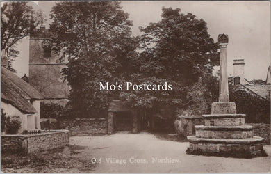 Devon Postcard - Old Village Cross, Northlew   SX158