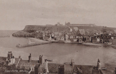 Yorkshire Postcard - East Cliffe, Whitby  VT549