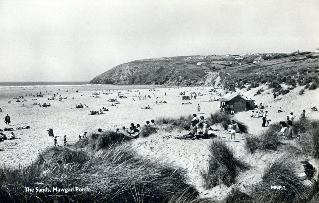 Cornwall Postcard - The Sands, Mawgan Porth  SW18353