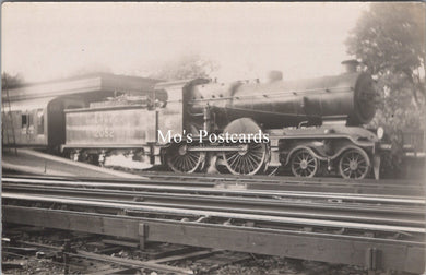 Railways Postcard - Southern Locomotive 2052 at Sutton Train Station   SW17554