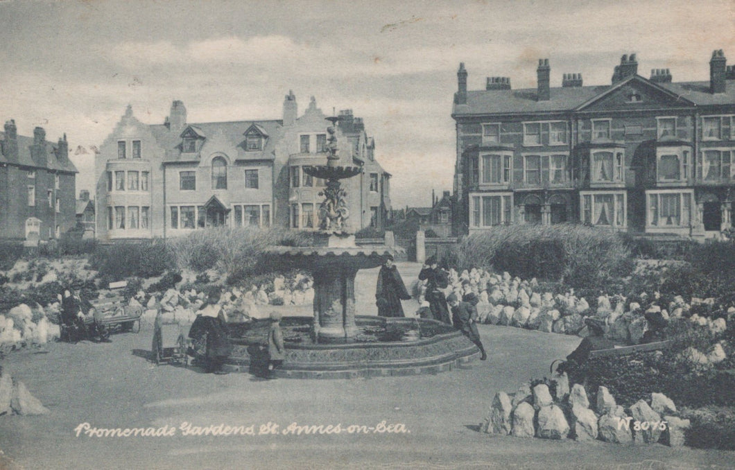 Lancashire Postcard - Promenade Gardens, St Annes-On-Sea   SW18849