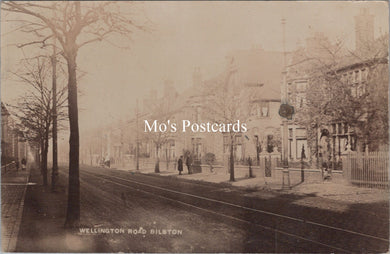 Staffordshire Postcard - Wellington Road, Bilston   BH2131