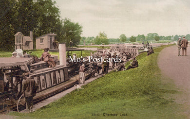 Surrey Postcard - Chertsey Lock, Runnymede    SW18553