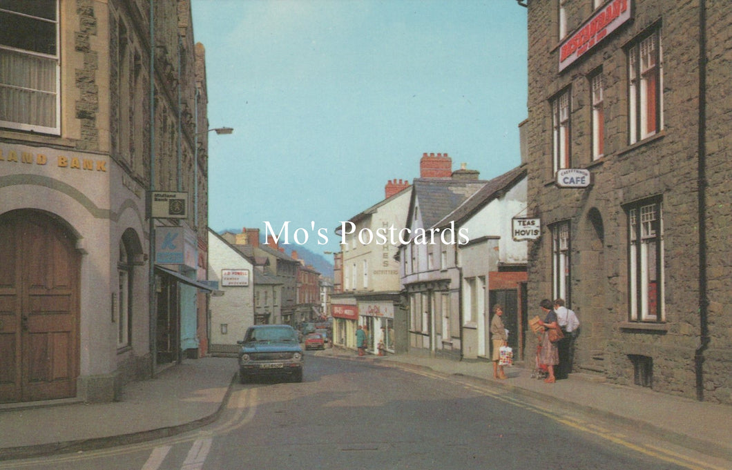 Wales Postcard - Builth Wells Main Street  SW18557